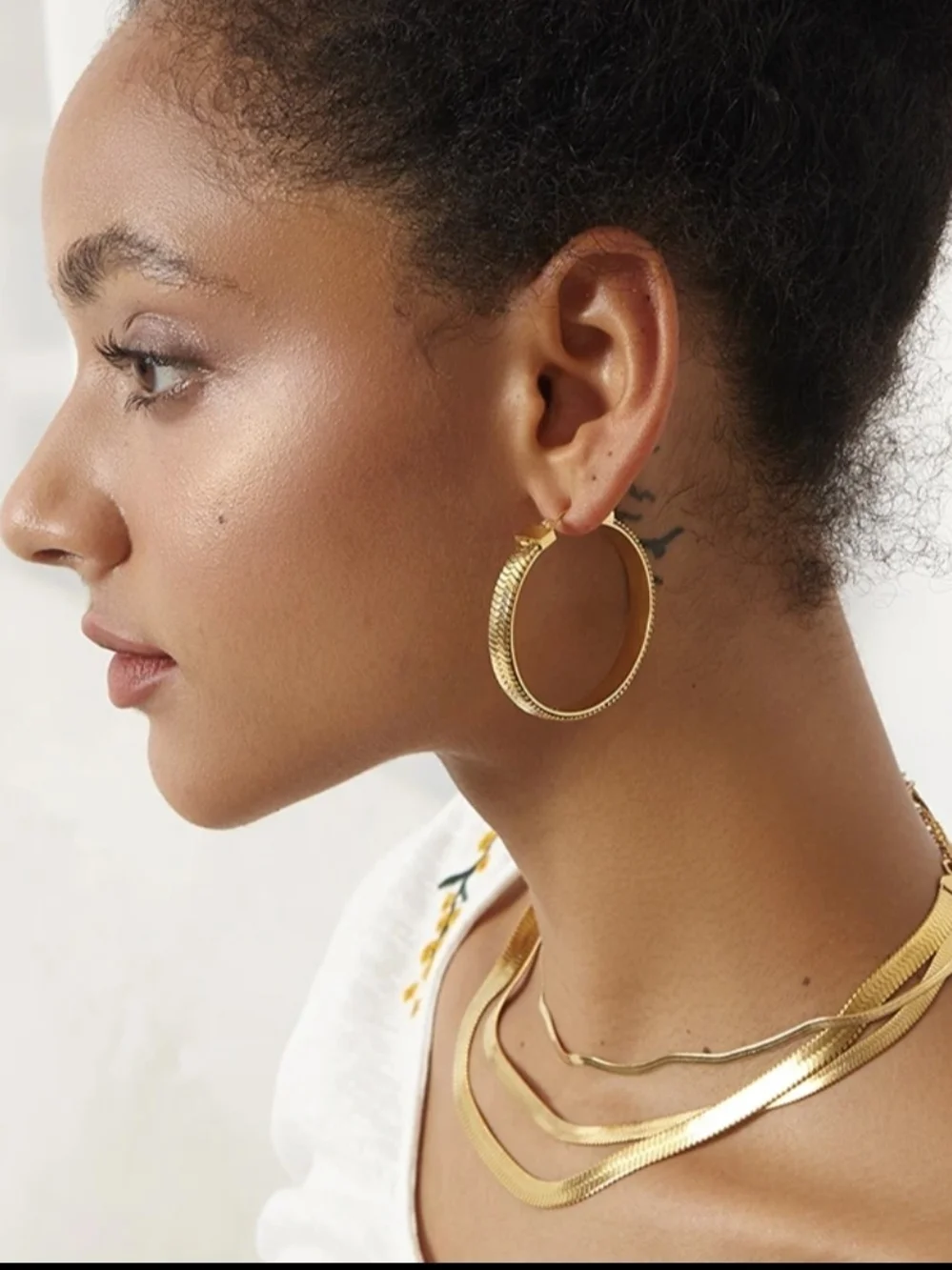 Gold Textured Hoop Earrings - Women's Jewelry